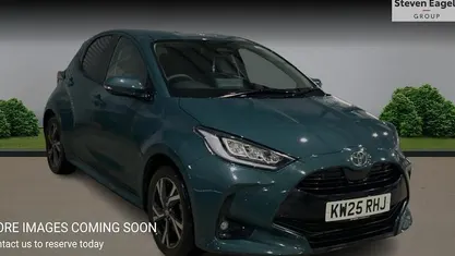 Used Toyota Yaris Hybrid Design 116 HP (85 kW) 2026 Hatchback