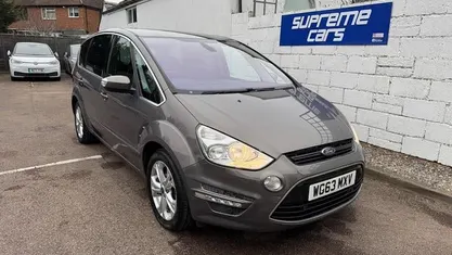 Used Ford S-MAX Titanium 140 HP (102 kW) 2014 MPV