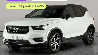 Used Volvo XC40 R-Design 163 HP (119 kW) 2021 White SUV