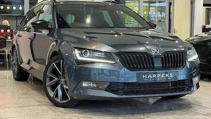 Used Skoda Superb SportLine 190 HP (139 kW) 2017 Grey Estate
