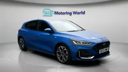 Used Ford Focus ST-Line 120 HP (88 kW) 2022 Blue Hatchback