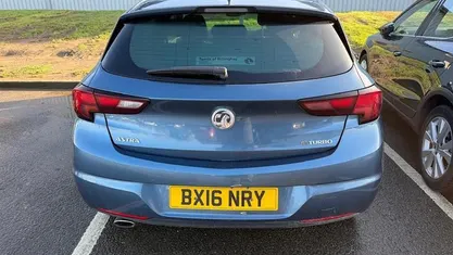 Used 2017 Vauxhall Astra SRi Hatchback | £6,995 (Fair price)