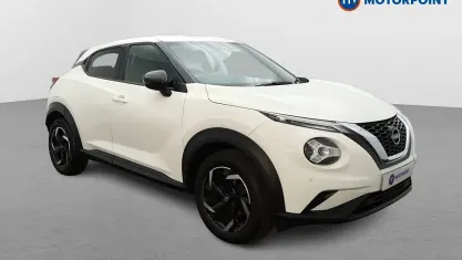 Used Nissan Juke N-Connecta 114 HP (83 kW) 2023 White SUV