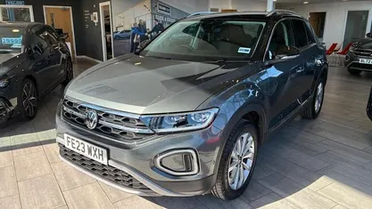 Used VW T-Roc Style 150 HP (110 kW) 2025 SUV