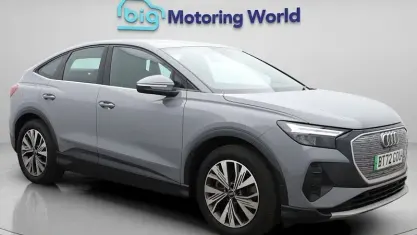 Begagnad Audi Q4 Sportback e-tron Sport 219 kW (299 HK) 2022 Grå SUV
