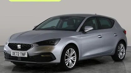 Begagnad Seat Leon SE Dynamic 110 HK (80 kW) 2022 Silver Halvkombi