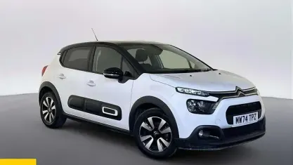 Used Citroën C3 PureTech 83 HP (61 kW) 2024 White Hatchback