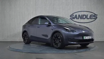 Used 2025 Tesla Model Y Long Range AWD SUV | £22,499 (Fair price)