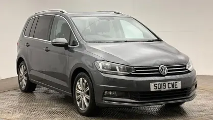 Used VW Touran SEL 150 HP (110 kW) 2025 MPV
