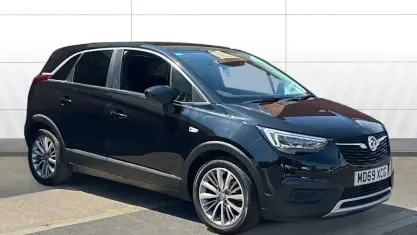 Used Vauxhall Crossland X 83 HP (61 kW) 2020 Black SUV