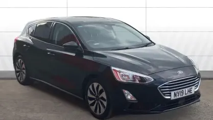 Used Ford Focus Zetec 125 HP (91 kW) 2019 Black Hatchback