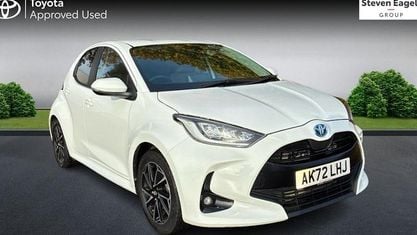 Usata Toyota Yaris Hybrid Design 116 CV (85 kW) 2025 Utilitaria
