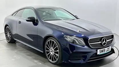 Used Mercedes E300 AMG line 245 HP (180 kW) 2019 Blue Coupe