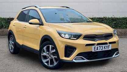 Używany Kia Stonic GT-Line 101 KM (74 kW) 2023 Żółty SUV
