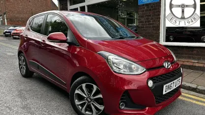 Używany Hyundai i10 Premium SE 88 KM (64 kW) 2020 Hatchback
