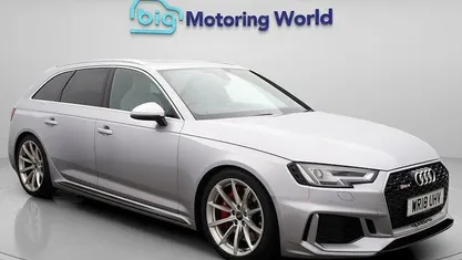 Silver Used 2018 Audi RS4 S-Line Estate | £31,800 (Fair price)