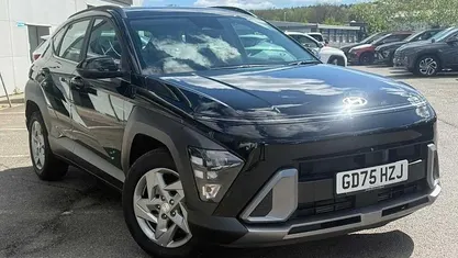 Second-hand Hyundai Kona Advanced 120 CP (88 kW) 2025 Negru SUV
