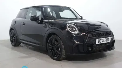 Used Mini Cooper S Hatch 178 HP (130 kW) 2022 Black Hatchback