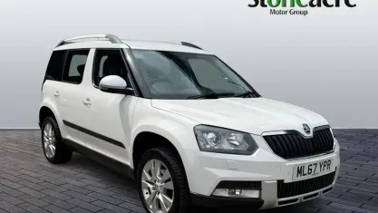 Used Skoda Yeti Outdoor Drive 110 HP (80 kW) 2016 White SUV