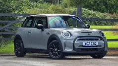 Used 2023 Mini Cooper Level 1 Hatchback | £12,975 (Good price)