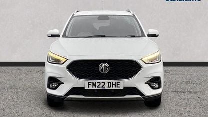 Usado MG ZS Exclusive 111 HP (81 kW) 2022 Branco Sedan