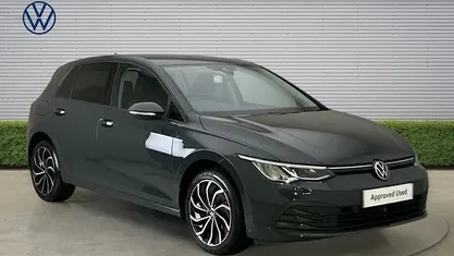 Used VW Golf VIII Life 110 HP (80 kW) 2024 Hatchback