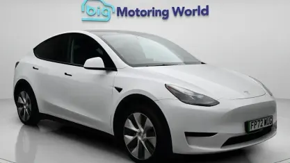Used Tesla Model Y Standard Range 219 kW (299 HP) 2024 SUV