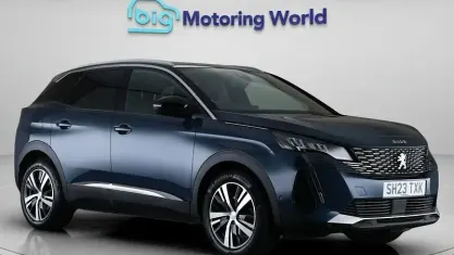 Second-hand Peugeot 3008 Allure+ 131 CP (96 kW) 2023 Albastru SUV