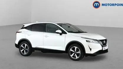 Used Nissan Qashqai N-Connecta 158 HP (116 kW) 2023 White SUV