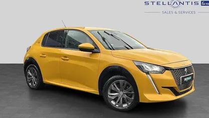 Used Peugeot e-208 Allure 100 kW (136 HP) 2021 Hatchback