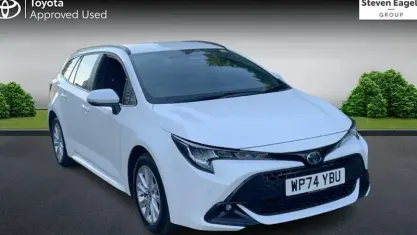 Used Toyota Corolla 196 HP (144 kW) 2025 White Estate