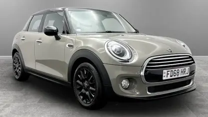 Used Mini Cooper Hatch 136 HP (100 kW) 2018 Hatchback