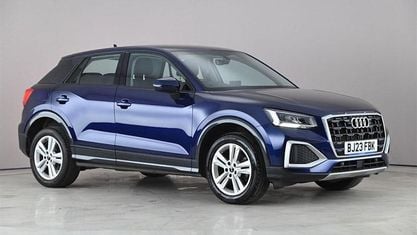 Begagnad Audi Q2 Sport 110 HK (80 kW) 2023 Blå SUV