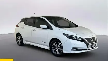 Gebraucht Nissan Leaf Acenta 110 kW (150 PS) 2019 Weiß Kleinwagen