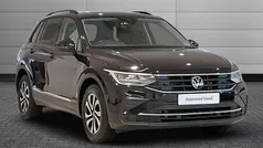 Black Used 2022 VW Tiguan Active SUV | £22,795 (Fair price)
