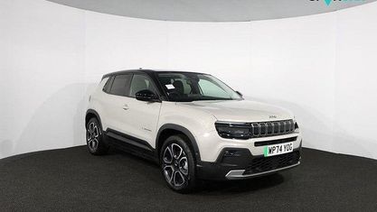 Begagnad Jeep Avenger Summit 114 kW (156 HK) 2024 SUV