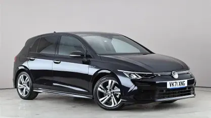 Używany VW Golf VIII R-line 150 KM (110 kW) 2023 Hatchback