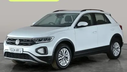 Used VW T-Roc Life 110 HP (80 kW) 2024 White SUV