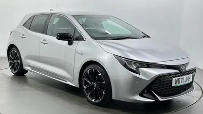 Used Toyota Corolla Sport 122 HP (89 kW) 2022 Silver Hatchback