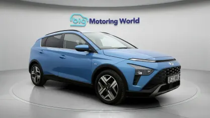 Używany Hyundai Bayon Premium 101 KM (74 kW) 2023 Turkusowy SUV