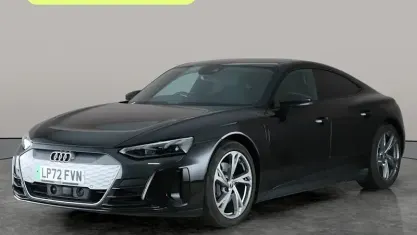 Begagnad Audi e-tron GT quattro Design 389 kW (530 HK) 2024 Sedan