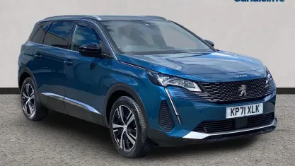 Used Peugeot 5008 GTi 131 HP (96 kW) 2024 Blue SUV
