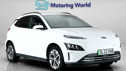 Used Hyundai Kona Premium 150 kW (204 HP) 2022 White SUV
