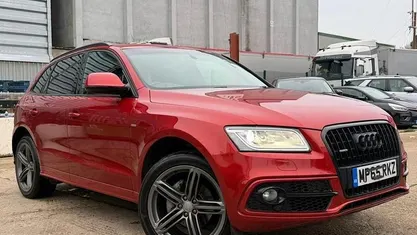 Red Used 2015 Audi Q5 S-line plus SUV | £11,800 (Fair price)