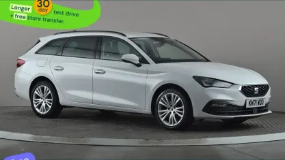 Begagnad Seat Leon SE Dynamic 116 HK (85 kW) 2022 Kombi