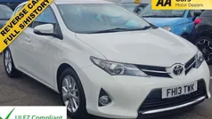 White Used 2013 Toyota Auris Multidrive S Hatchback | £7,995 (Fair price)