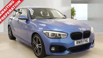 Używany BMW 118 Efficient Dynamics 136 KM (100 kW) 2019 Niebieski Hatchback