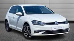 Pure white Used 2019 VW Golf VII Match Hatchback | £12,400 (Good price)