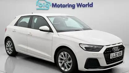 Used Audi A1 Sportback Sport 110 HP (80 kW) 2022 White Hatchback