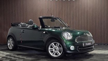 Używany Mini Cooper Cabriolet 122 KM (89 kW) 2015 Kabriolet